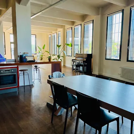 Gorgeous 216 Sqm Industrial Apartment, 10 Min Away From The Διαμέρισμα *